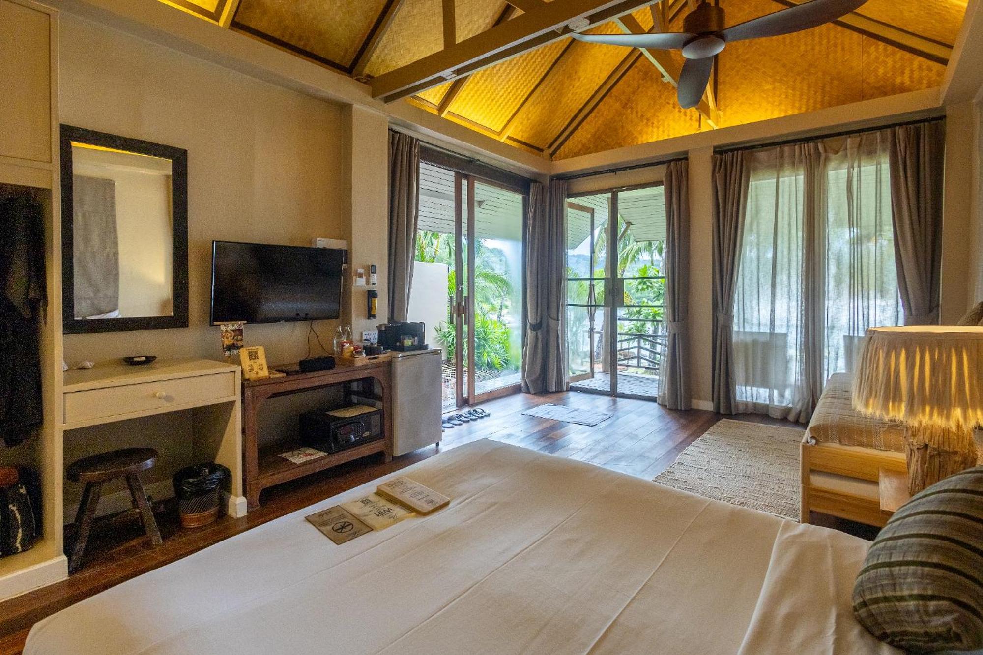 Tolani Resort Koh Kood Ko Kut Bagian luar foto